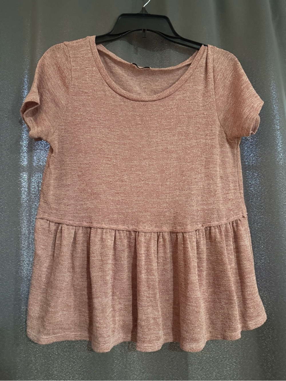 JODIFL Short Sleeve Ruffle Hem Tunic in Dusty Mauve